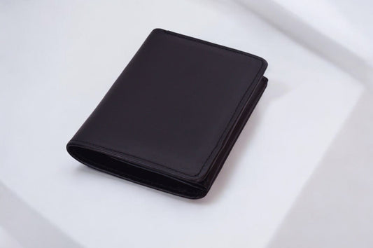 Black Leather Wallet – Sleek, Stylish & Functional